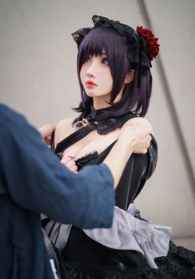 欧美乱妇17p_蓝光在线手机播放
