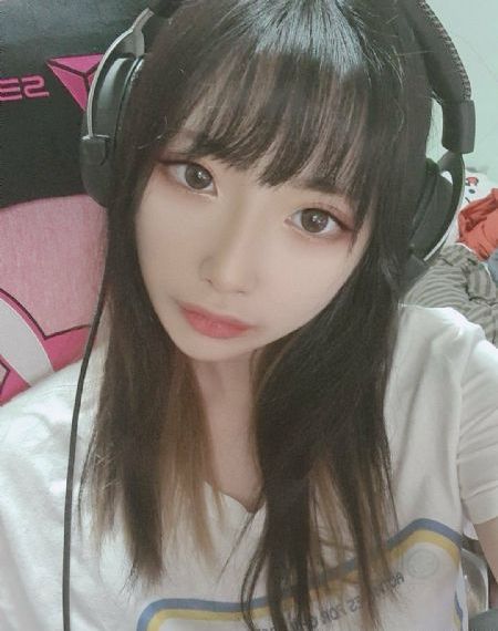 欧美天使头像女_1080免费电视剧