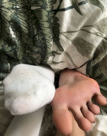 欧美男模帅哥穿西装_日韩在线播放专区