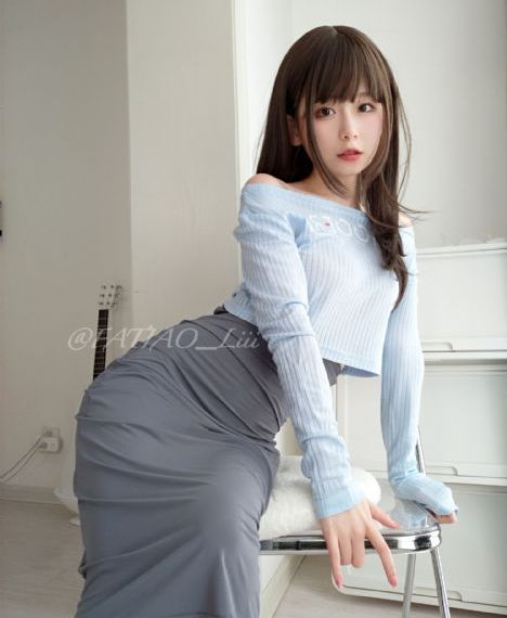 欧美透明内衣美女图片_神马影院