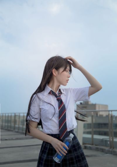 国产精品久久久久精品三黑人_BD高清完整电影