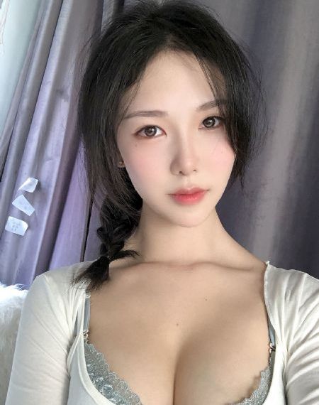 麻豆一精品传二传媒短视频_720免费在线观看