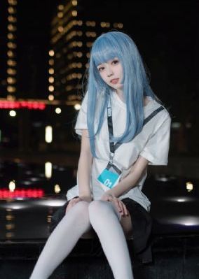亚洲脸欧美妆_电影在线观看免费