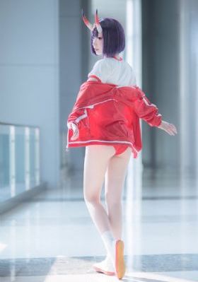 美女脱内衣露秘部位_BD全集在线观看